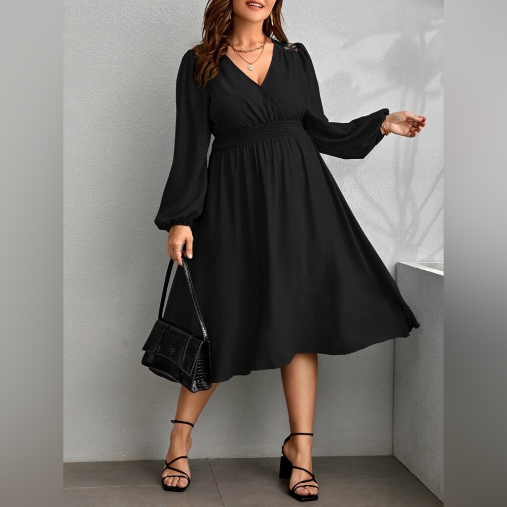 Pre-Owned Black SHEIN Clasi Ruched Waist Wrap Neck Dress